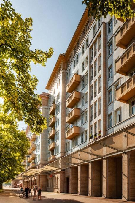 Zwei Charmante Mit Wohnbereich In Zentraler Berliner Apartamento