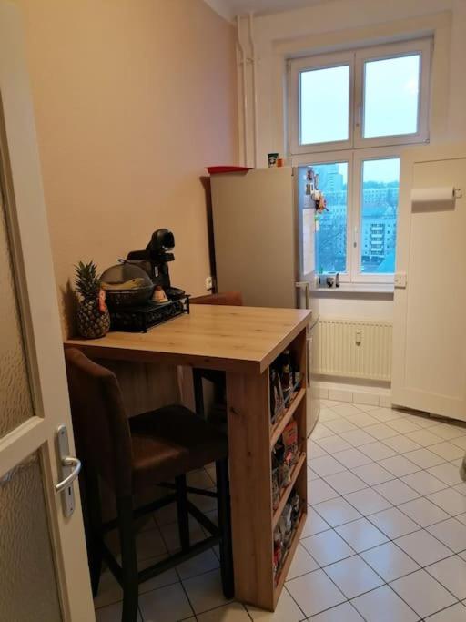 Apartment Zwei Charmante Mit Wohnbereich In Zentraler Berliner *